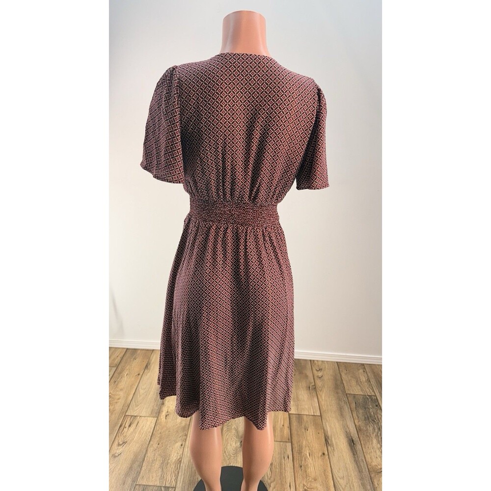 Draper James Women XSmall Floral Fit & Flare Knee Length Dress V Neck - Picture 10 of 16